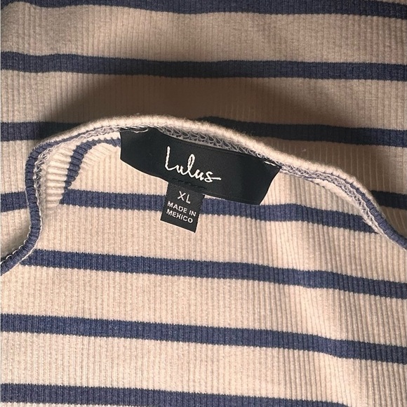 Lulu’s Midi backless dress - Picture 7 of 7